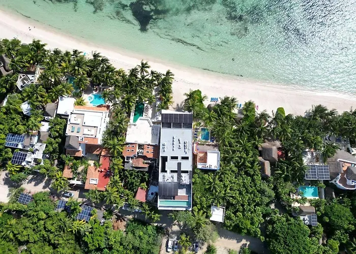 Luxury Beachfront 3br Apartment Tulum