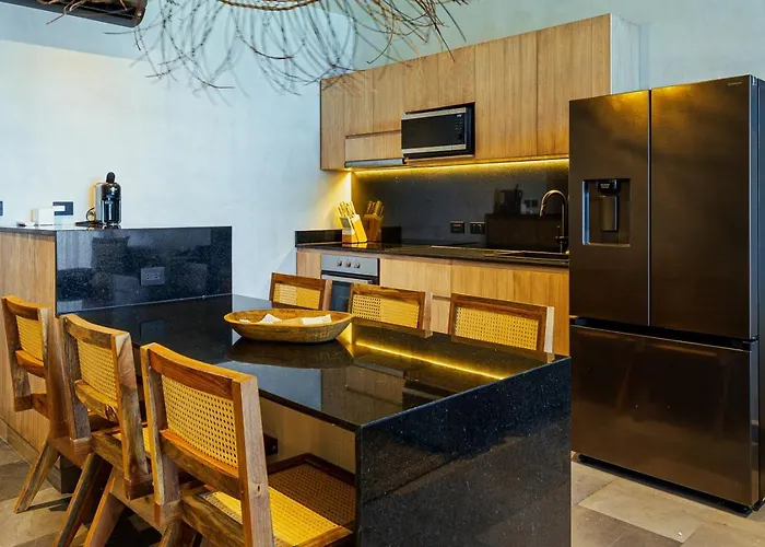 Apartment Luxury Beachfront 3br *