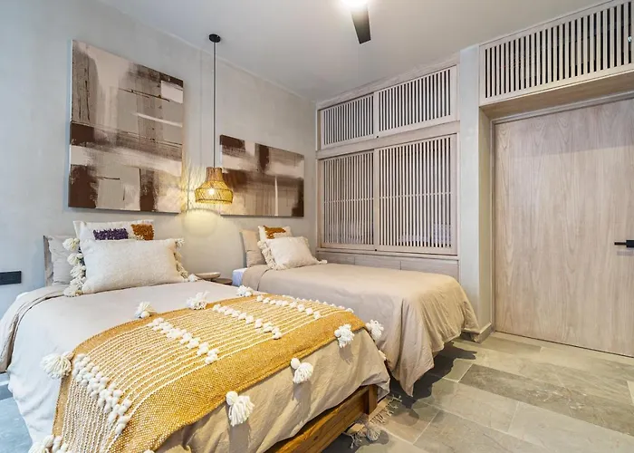 Apartment Luxury Beachfront 3br *